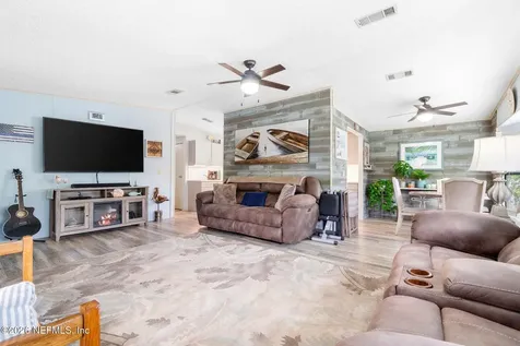124 Fisherman Road Satsuma FL 32189
