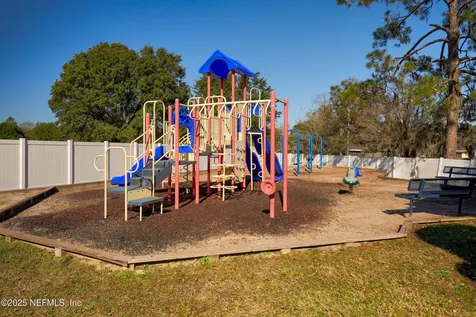 724 Liberty Circle Macclenny FL 32063