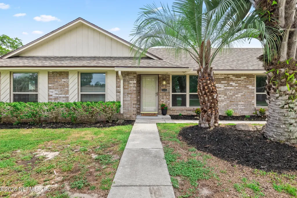 8206 Cutter Place Jacksonville FL 32216