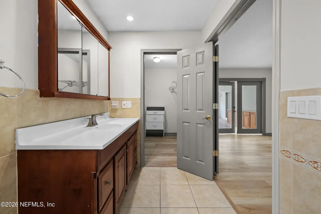 8206 Cutter Place Jacksonville FL 32216