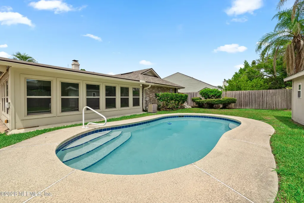 8206 Cutter Place Jacksonville FL 32216