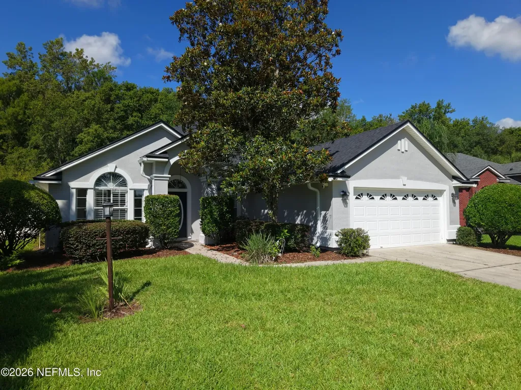 7834 Chase Meadows Drive W Jacksonville FL 32256
