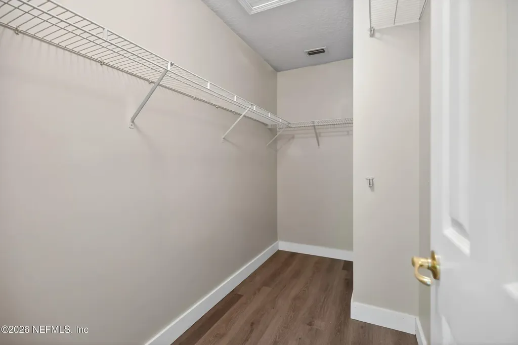 7834 Chase Meadows Drive W Jacksonville FL 32256