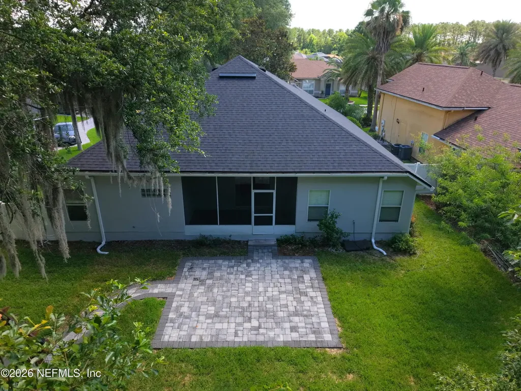 7834 Chase Meadows Drive W Jacksonville FL 32256
