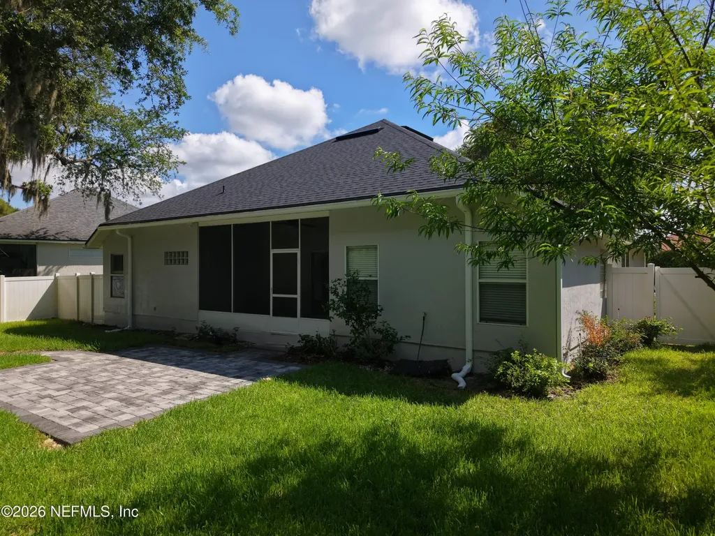 7834 Chase Meadows Drive W Jacksonville FL 32256