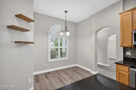 7834 Chase Meadows Drive W Jacksonville FL 32256