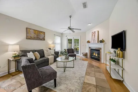 556 Redberry Lane St. Johns FL 32259