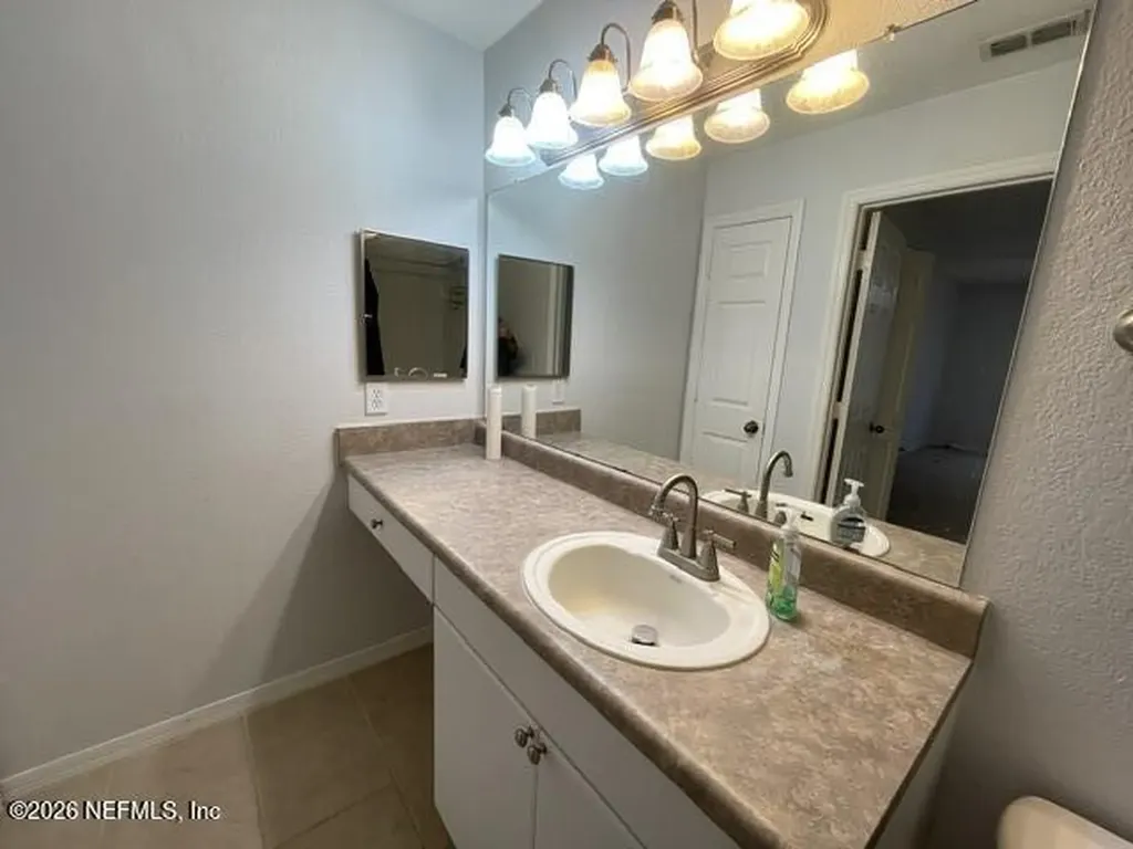 10961 Burnt Mill Road Jacksonville FL 32256