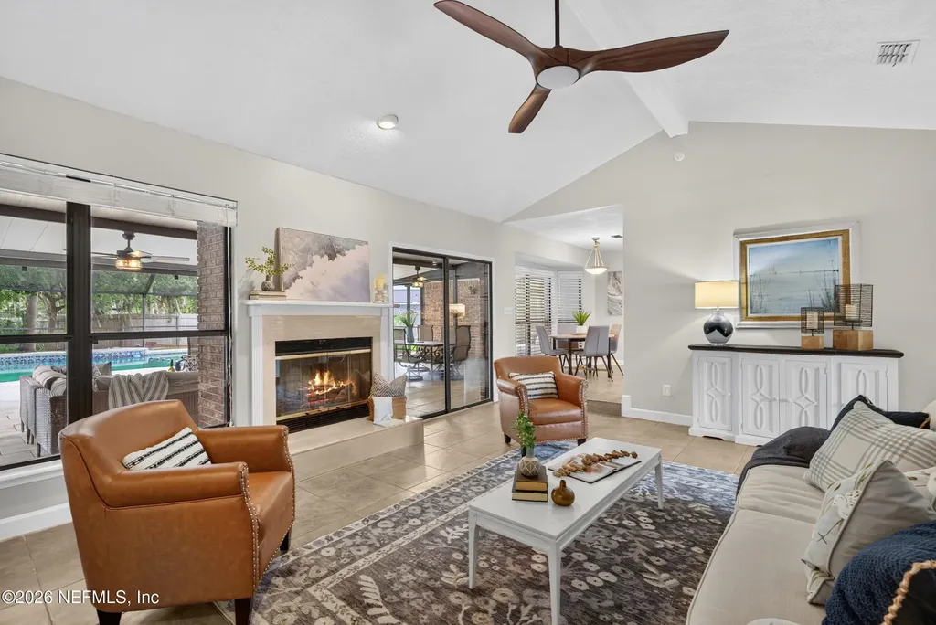 3735 Helicon Drive Jacksonville FL 32223