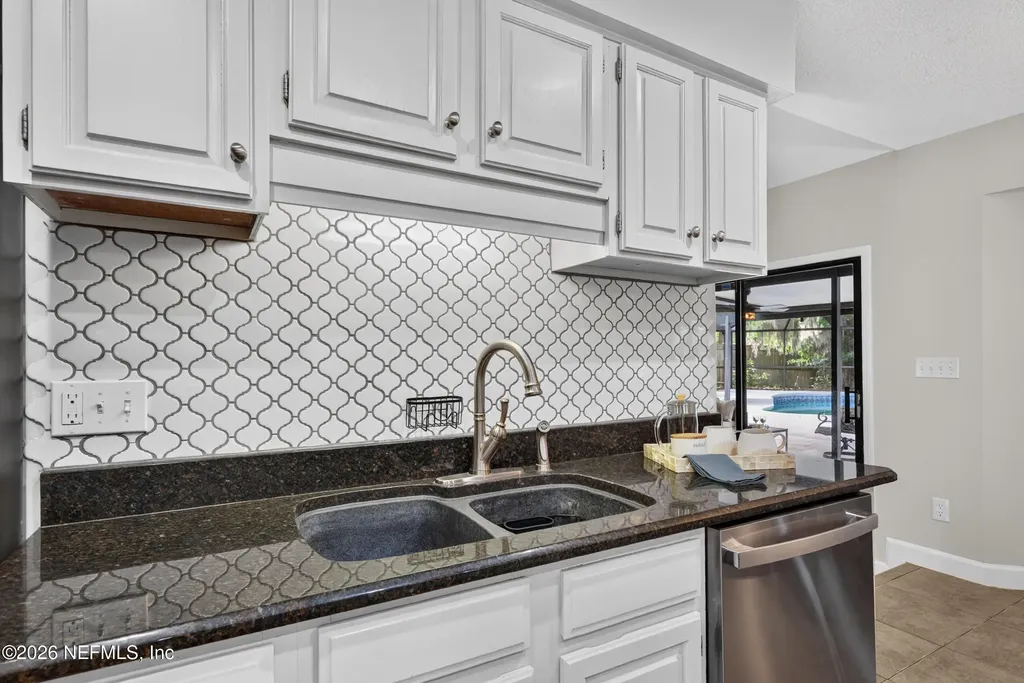 3735 Helicon Drive Jacksonville FL 32223