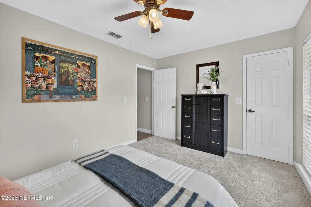 3735 Helicon Drive Jacksonville FL 32223