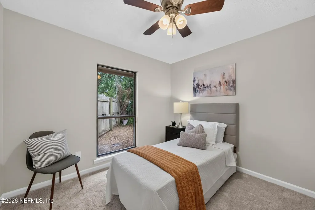 3735 Helicon Drive Jacksonville FL 32223