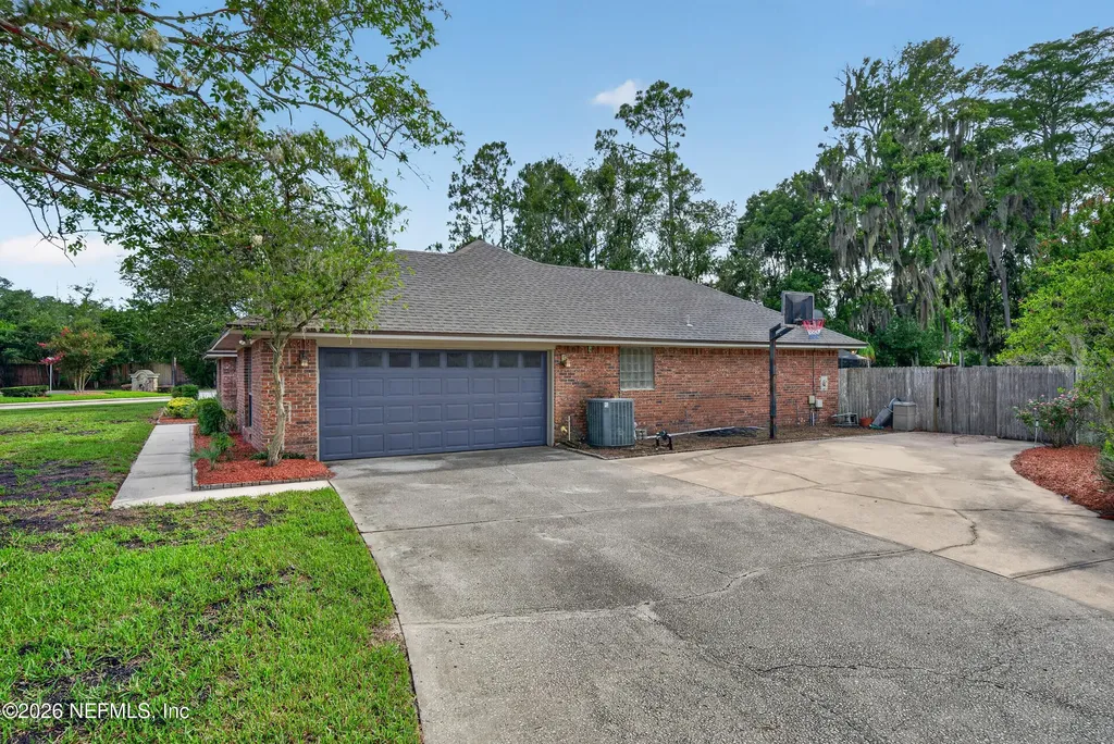 3735 Helicon Drive Jacksonville FL 32223