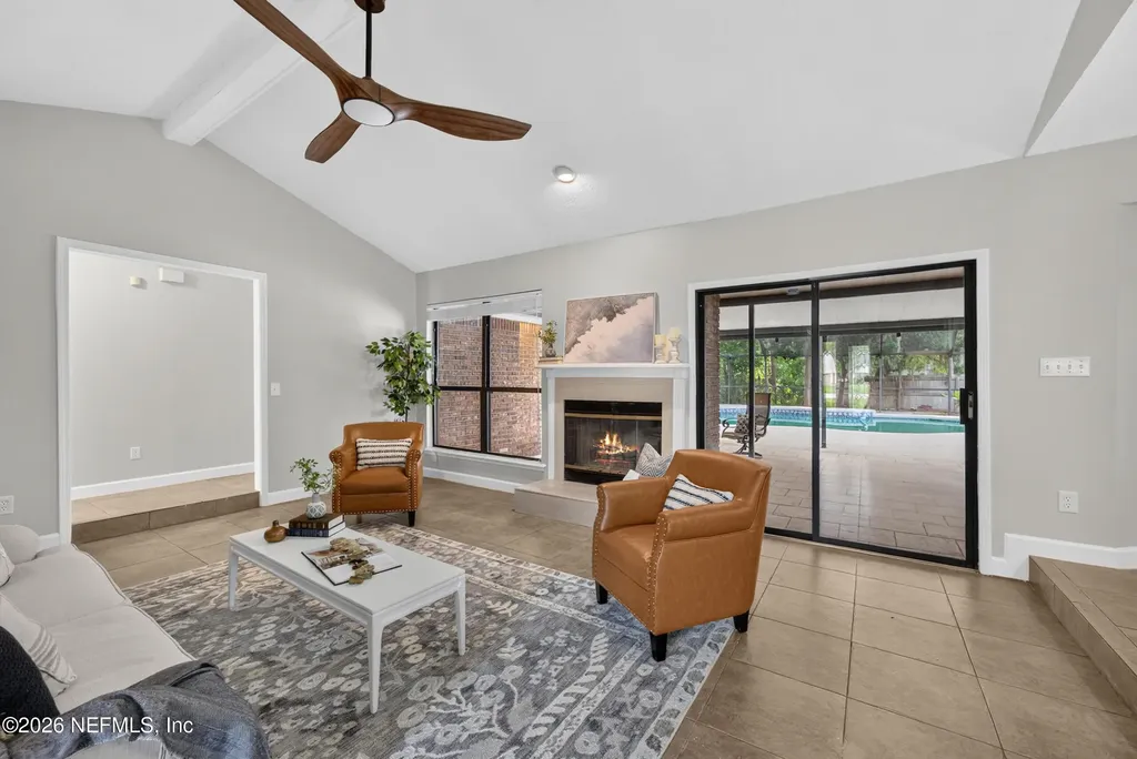 3735 Helicon Drive Jacksonville FL 32223