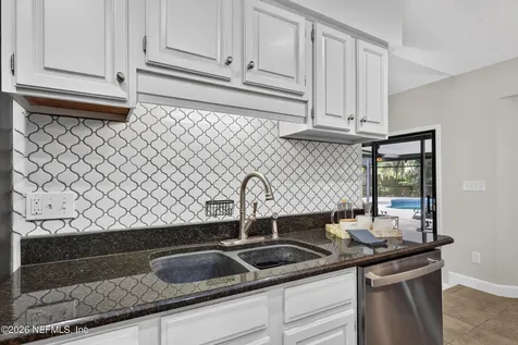 3735 Helicon Drive Jacksonville FL 32223