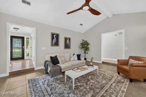 3735 Helicon Drive Jacksonville FL 32223