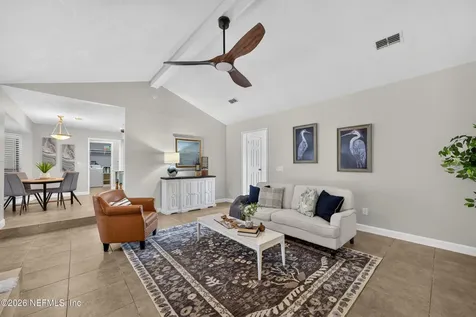 3735 Helicon Drive Jacksonville FL 32223