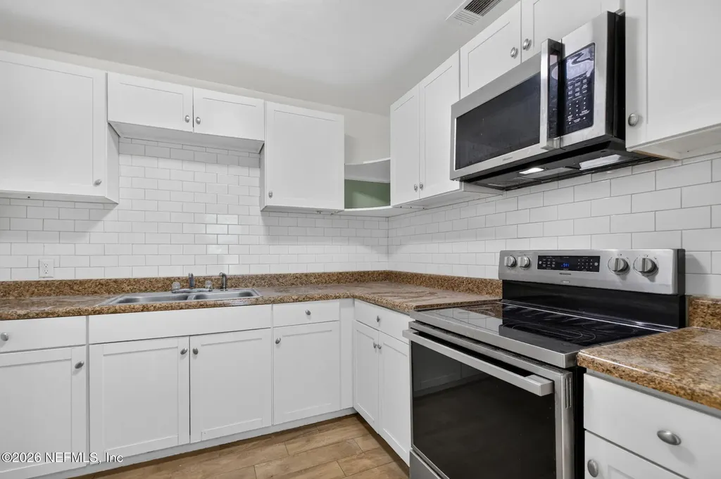 3341 Seville Street W Jacksonville FL 32207
