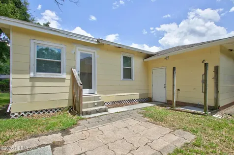 3341 Seville Street W Jacksonville FL 32207