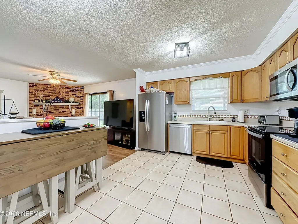 7224 Blackberry Lane N Jacksonville FL 32244