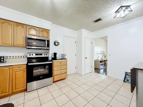 7224 Blackberry Lane N Jacksonville FL 32244