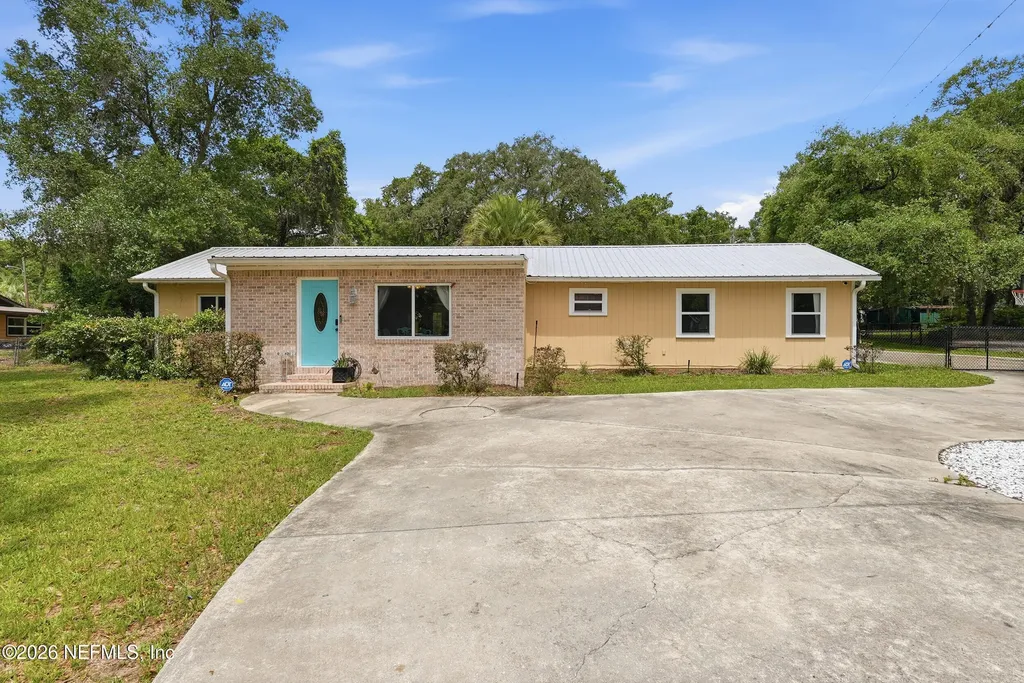 1220 S Lawrence Boulevard Keystone Heights FL 32656
