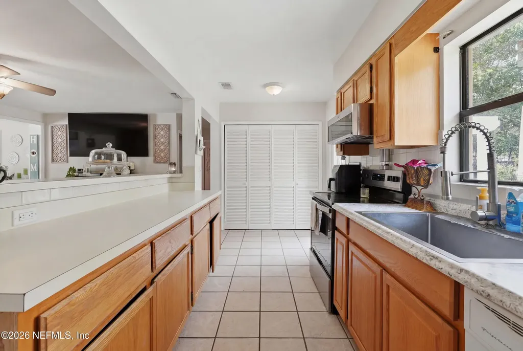 1220 S Lawrence Boulevard Keystone Heights FL 32656