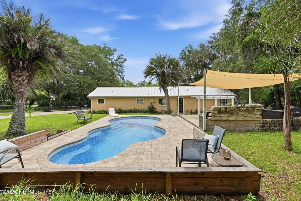 1220 S Lawrence Boulevard Keystone Heights FL 32656