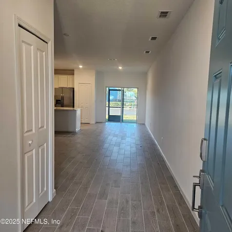 6896 Golden Monarch Avenue Jacksonville FL 32217