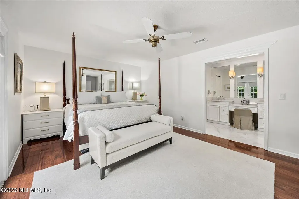 8176 Blue Jay Lane Jacksonville FL 32256