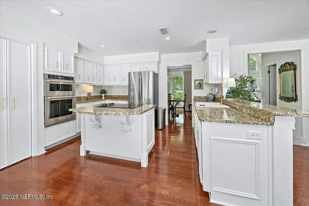 8176 Blue Jay Lane Jacksonville FL 32256