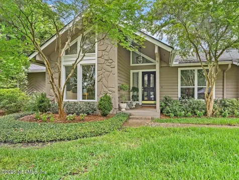 8176 Blue Jay Lane Jacksonville FL 32256