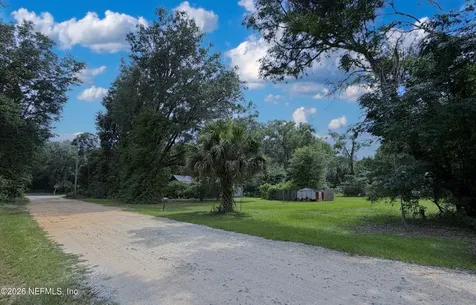 111 Savel Road Florahome FL 32140