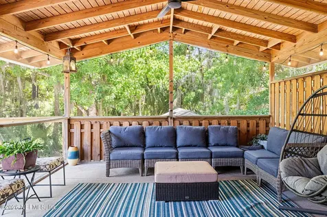 2247 Segovia Avenue Jacksonville FL 32217