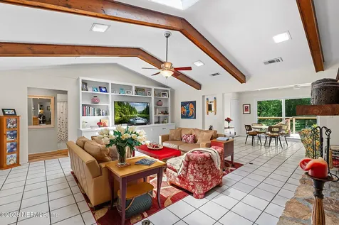 2247 Segovia Avenue Jacksonville FL 32217
