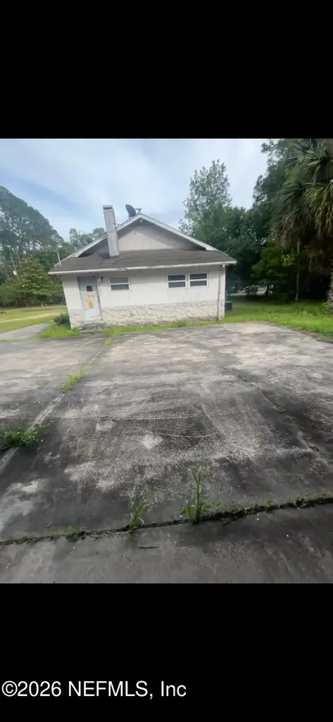 1985 Rowe Avenue Jacksonville FL 32208