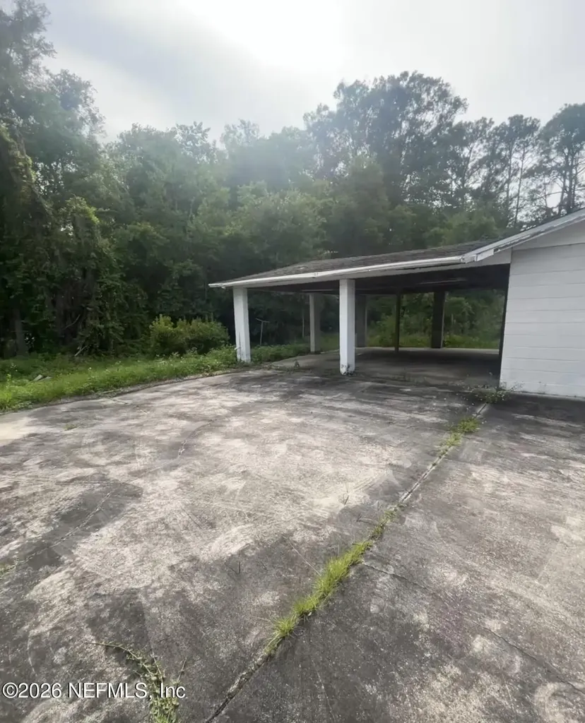 1985 Rowe Avenue Jacksonville FL 32208