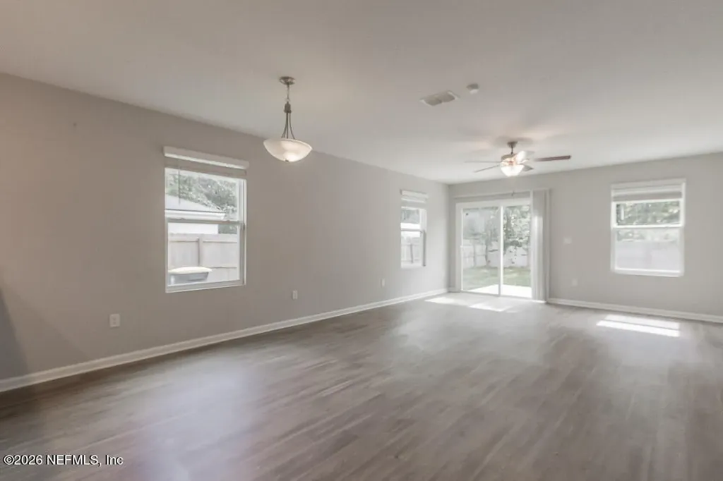 4612 Firestone Road Jacksonville FL 32210