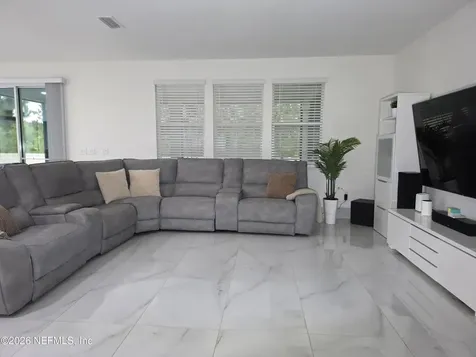 11605 Pacific Dogwood Court Jacksonville FL 32256