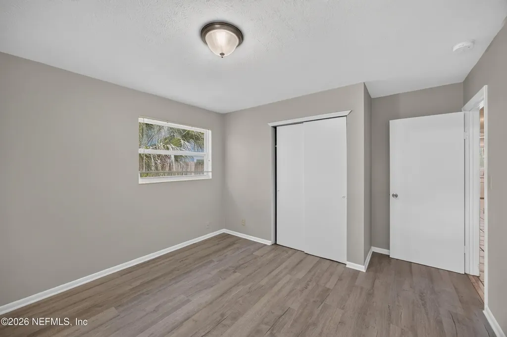 5527 Beney Road Jacksonville FL 32207