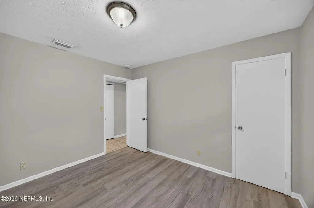 5527 Beney Road Jacksonville FL 32207
