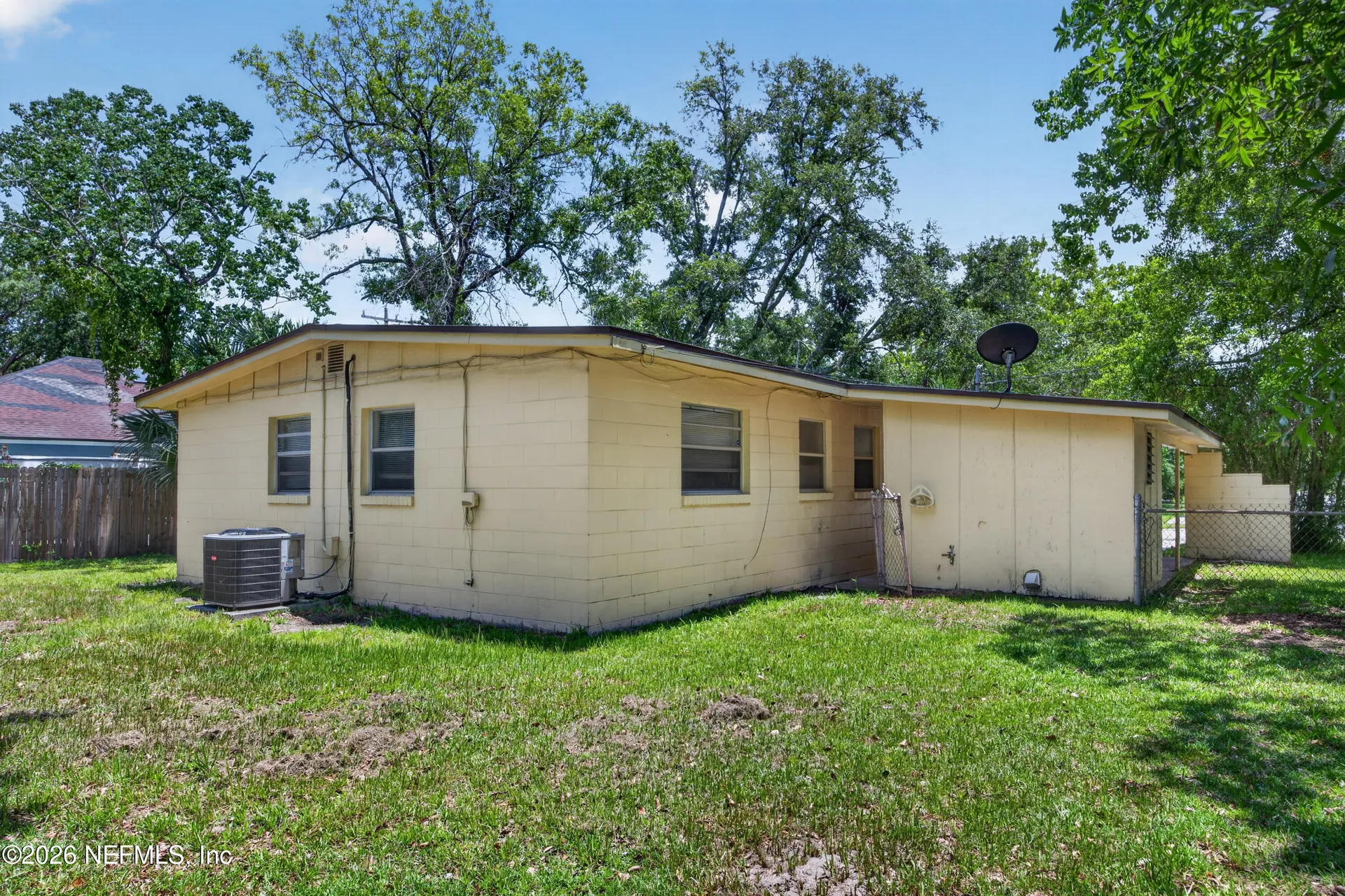 5527 Beney Road Jacksonville FL 32207