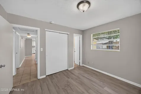 5527 Beney Road Jacksonville FL 32207