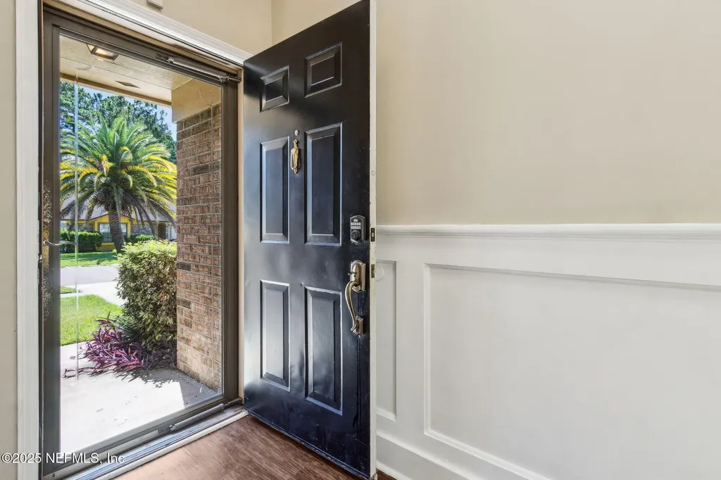 1565 Shearwater Drive Jacksonville FL 32218