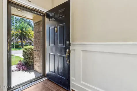1565 Shearwater Drive Jacksonville FL 32218