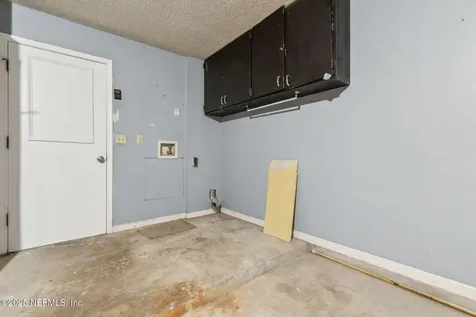1565 Shearwater Drive Jacksonville FL 32218