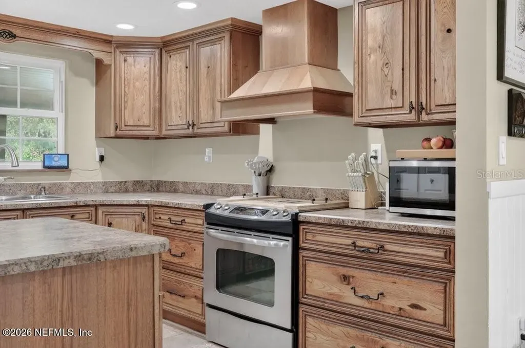 121 Daren Drive Palatka FL 32177