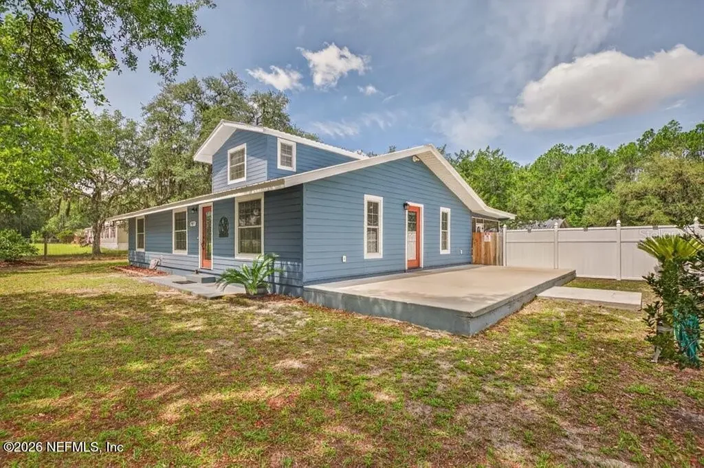 121 Daren Drive Palatka FL 32177