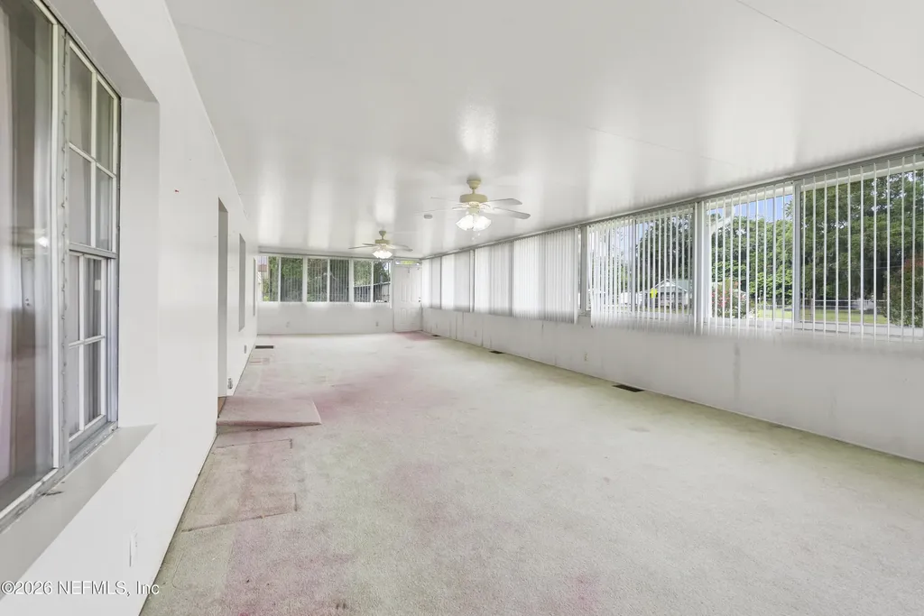11245 Lorence Avenue Jacksonville FL 32218