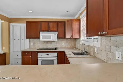 1837 Bartram Circle W Jacksonville FL 32207